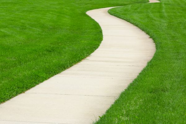 Cost of Walkway Building in Lynchburg