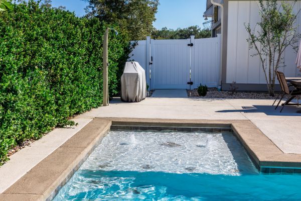 Cost of Pool Pavement Installation in Lynchburg