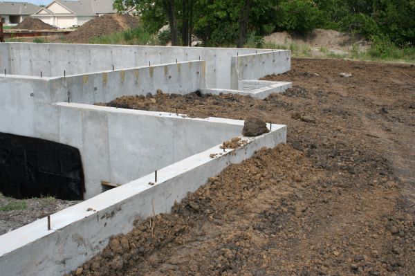 Foundation Wall Installation in Lynchburg